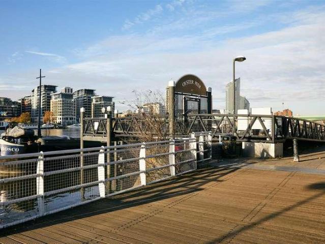 Property for sale in Battersea, Greater London