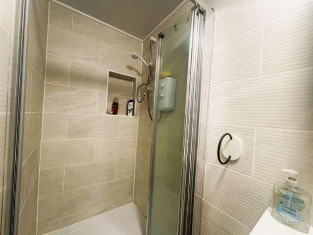 Property for sale in London Borough of Richmond upon Thames, Greater London