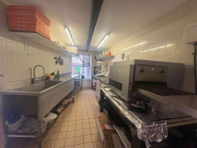 Property for sale in Beaconsfield, Penn Bottom