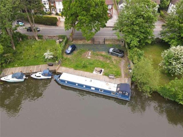 Property for sale in Tiddington, Alderminster