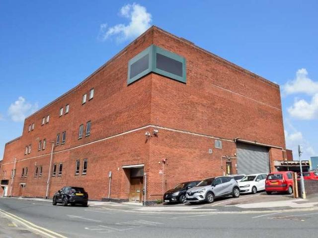 Property for sale in Joiner's Square, Hanley