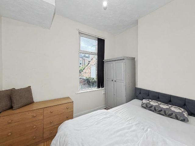 Property for sale in Georgia, Greater Manchester
