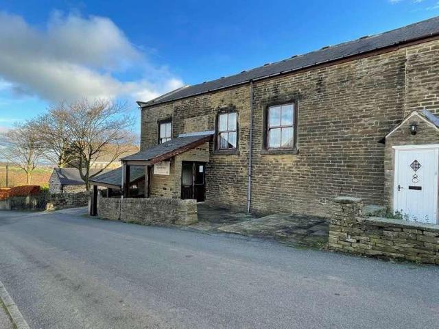 Property for sale in Hunshelf, South Yorkshire