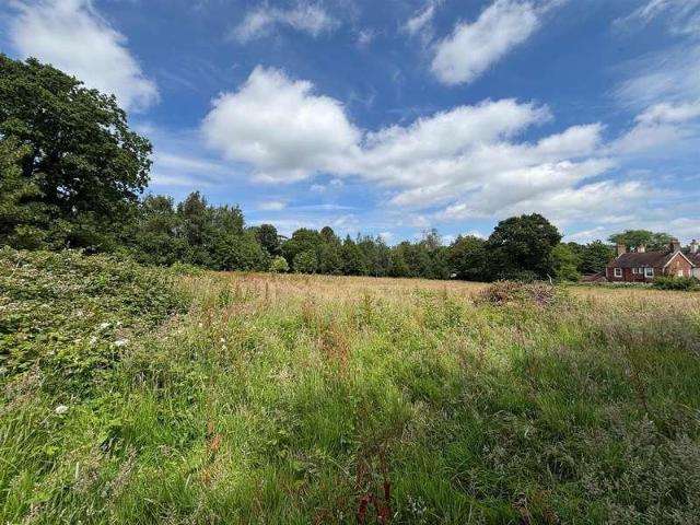House for sale in Heathlands, East Sussex