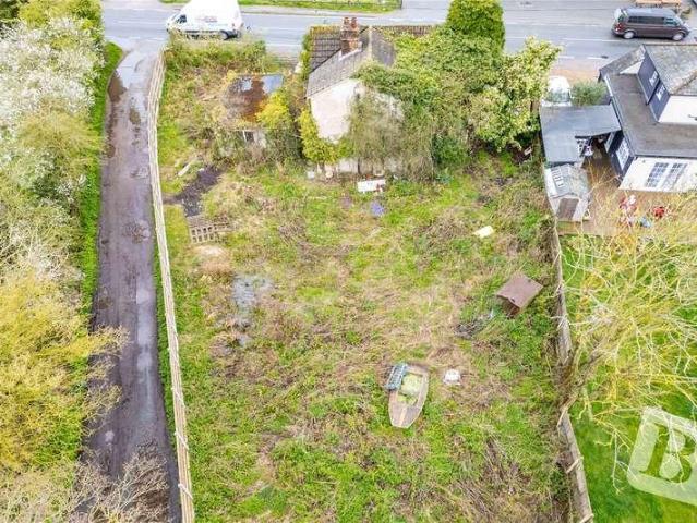 Property for sale in Woodham Ferrers and Bicknacre, Chelmsford