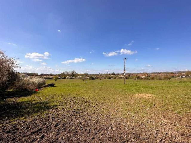 Property for sale in The Butts, Kent