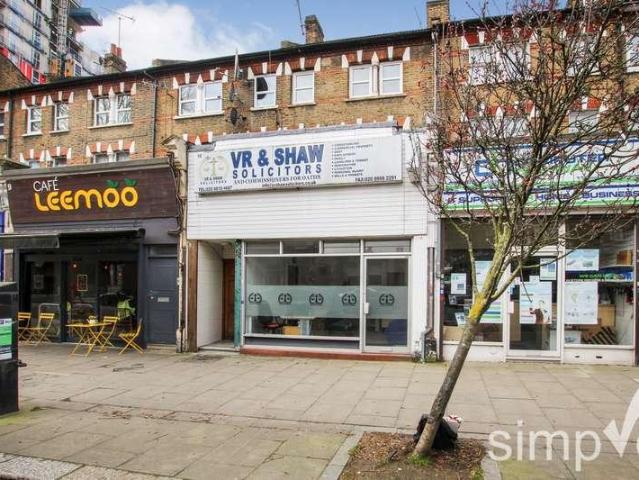 Property for sale in London Borough of Ealing, Hanwell