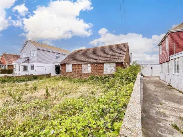 Property for sale in Folkestone, Kent