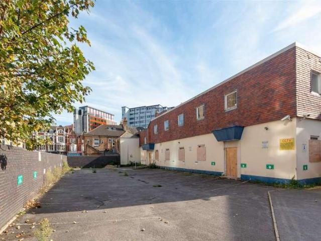 Property for sale in Lansdowne, Springbourne