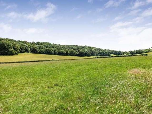 Property for sale in Basildon, Lower Basildon