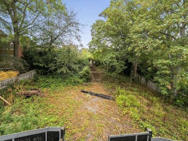 Property for sale in Sunninghill and Ascot, Ascot