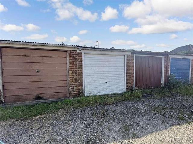 Property for sale in Oad Street, Kent