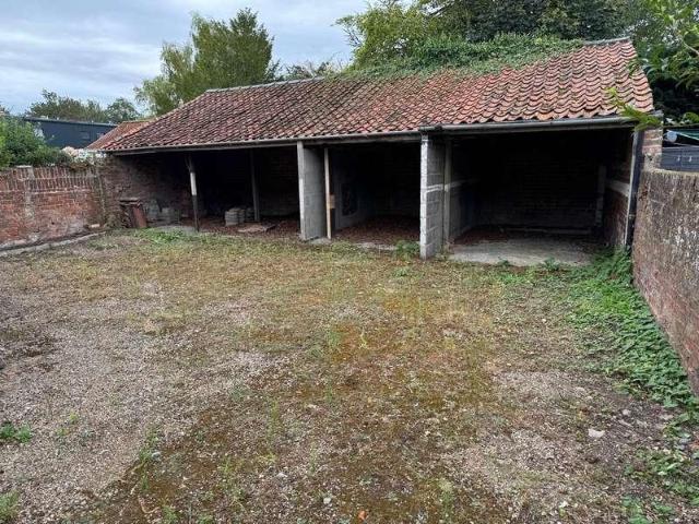 Property for sale in Little Driffield, Driffield