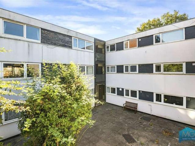 Property for sale in Muswell Hill, Greater London