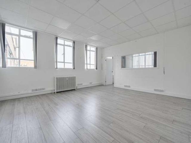 Property for sale in Carterhatch, Greater London