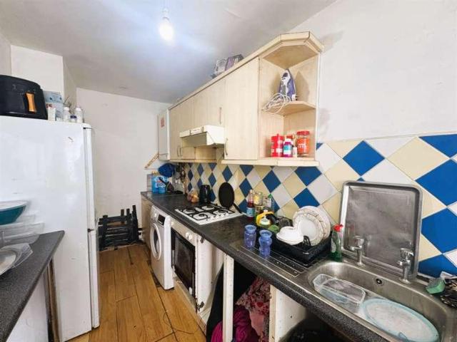 Property for sale in London Borough of Ealing, Greenford