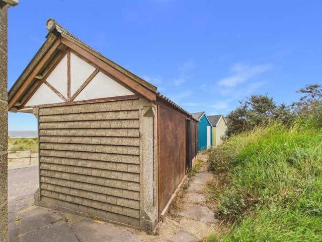 Property for sale in Mablethorpe and Sutton, Belleau