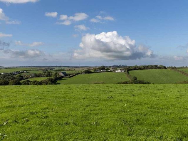 Property for sale in Maxworthy, Troswell