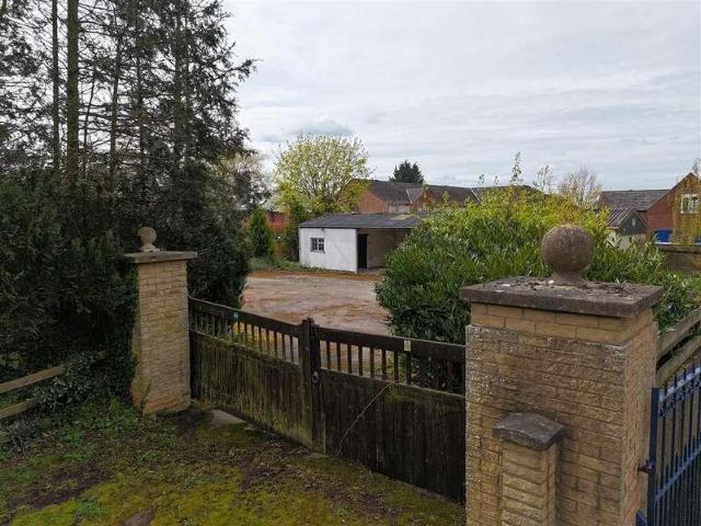 Property for sale in Stanford On Avon, Leicestershire