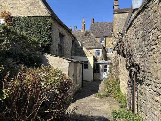 Property for sale in Fossebridge, Gloucestershire