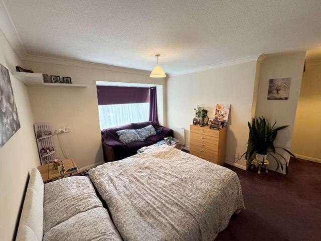 Property for sale in West Wickham, Greater London