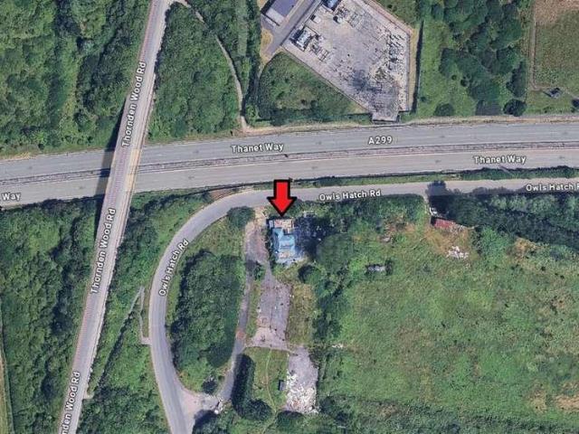 Property for sale in The Bridge, Kent