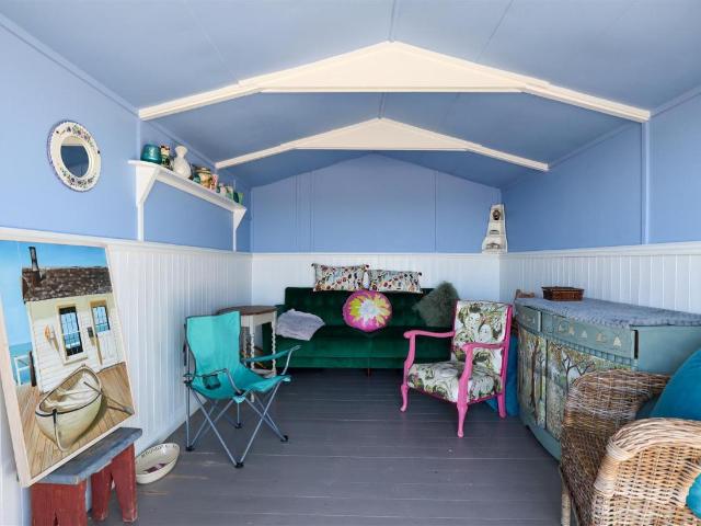 Property for sale in Glyne Gap, Heathlands