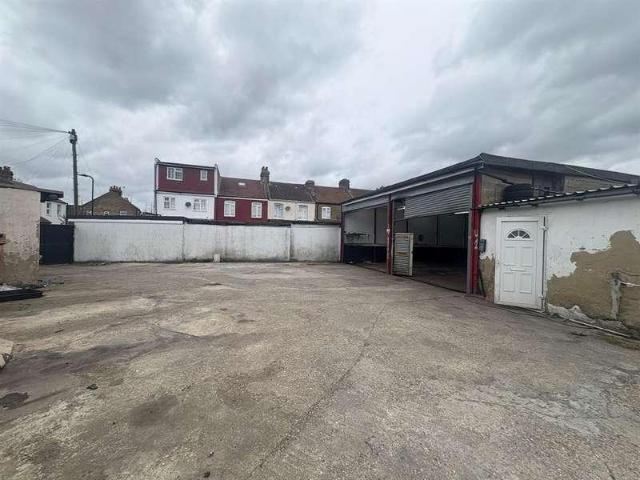 Property for sale in London Borough of Ealing, Greater London