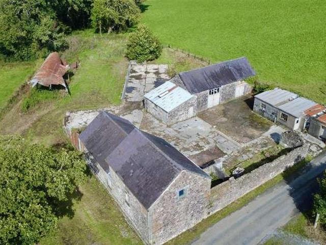 House for sale in Olchfa, Llangadog