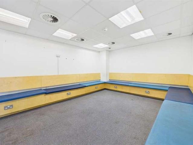 Property for sale in Kingsdown, Feckenham