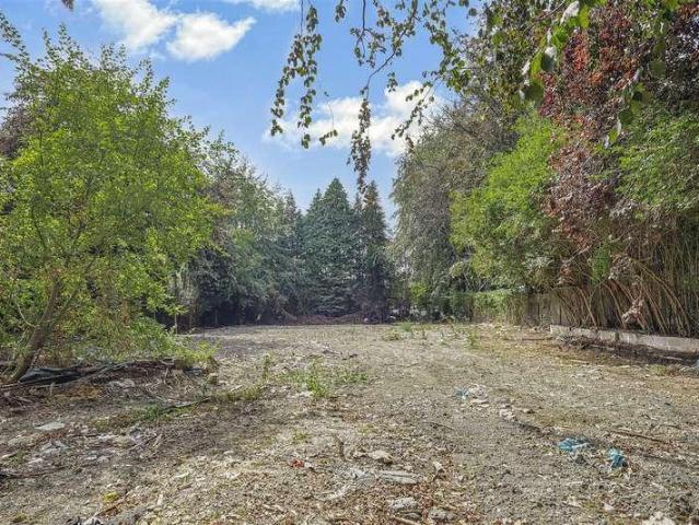 Property for sale in Alwoodley, West Yorkshire