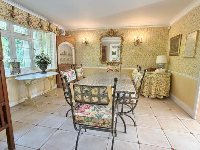 Property for sale in Heatherside, Heol-las