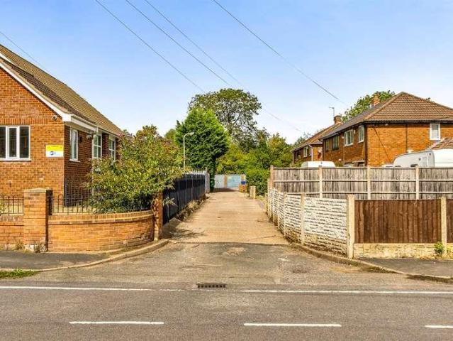 Property for sale in Bonehill, Lichfield
