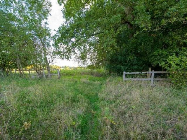 Property for sale in Berrick Salome, Oxfordshire