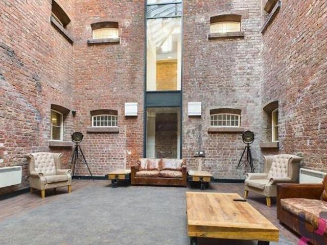 House for sale in Birkenhead, Wirral