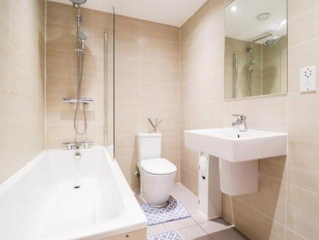 Apartment for sale in Northampton, Northamptonshire