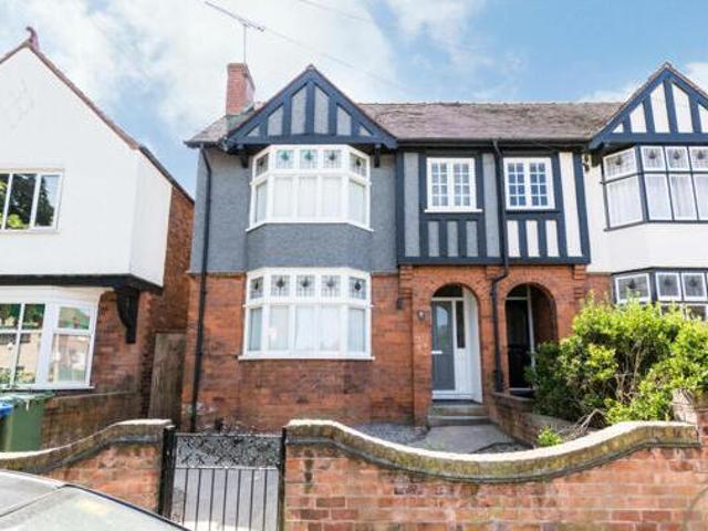 House for sale in Potters Corner, East Midlands