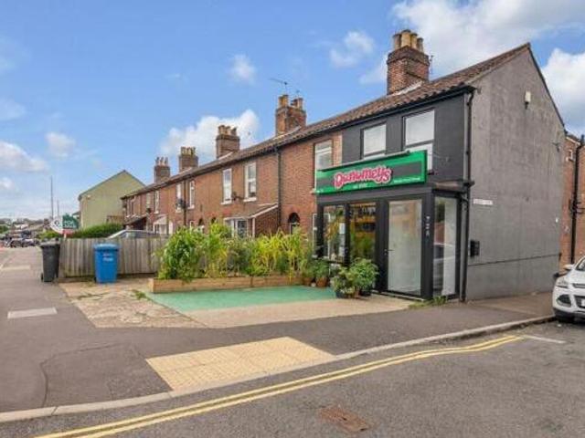 House for sale in East Bank, Norfolk