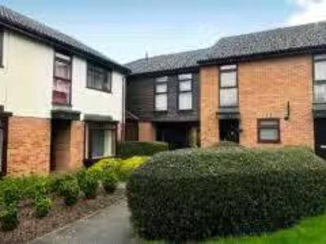 Apartment for rent in Westborough, Surrey