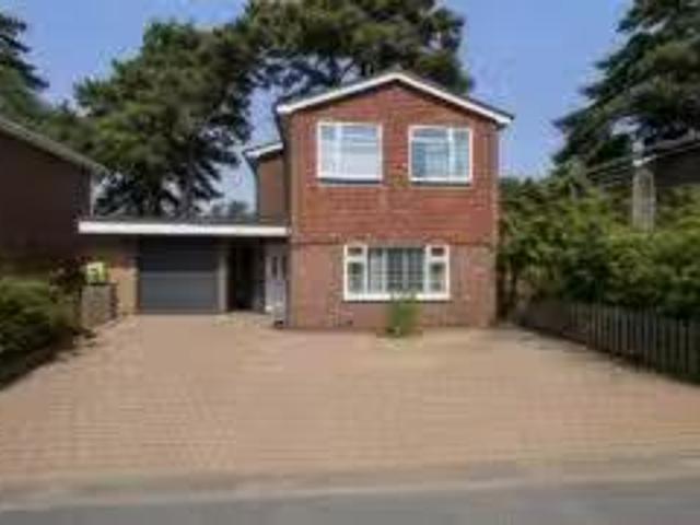 House for rent in Hart, Hampshire