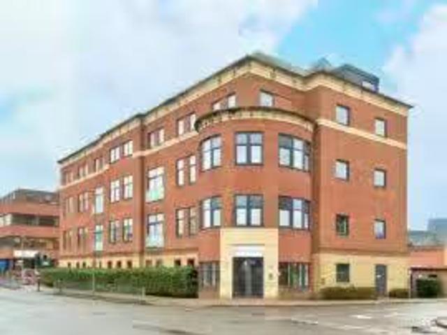 Apartment for rent in Heol-las, Surrey