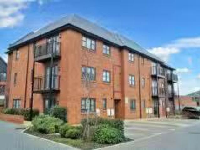 Apartment for rent in Hart, Hampshire