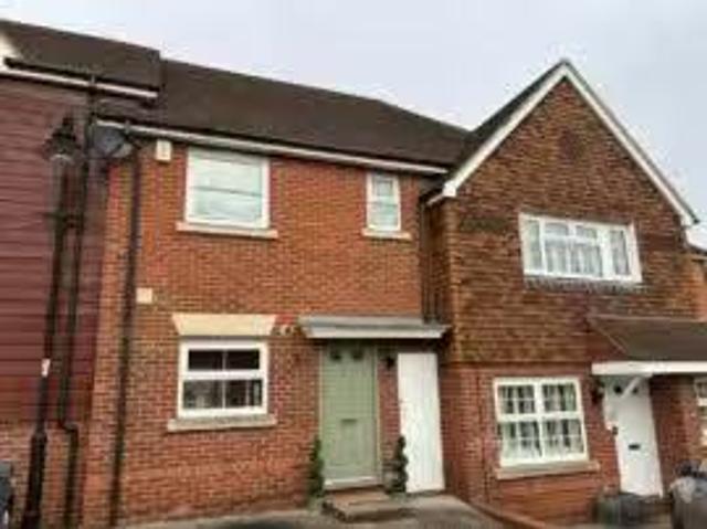 Apartment for rent in Elvetham Heath, Hart
