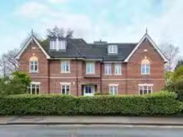 Apartment for rent in Fleet, Hart