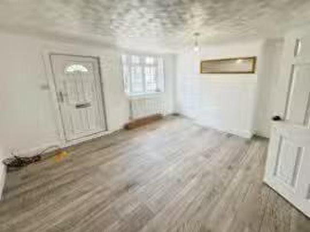 House for rent in Fole, Surrey