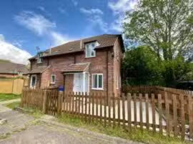 Apartment for rent in Hart, Hampshire