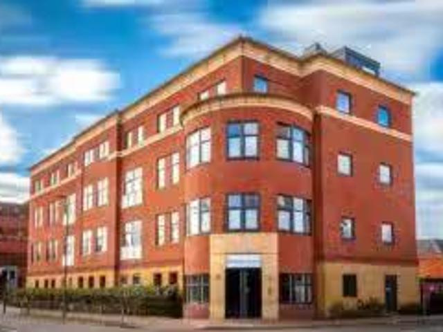 Apartment for rent in Heol-las, Surrey