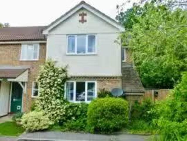 Apartment for rent in Hart, Hampshire