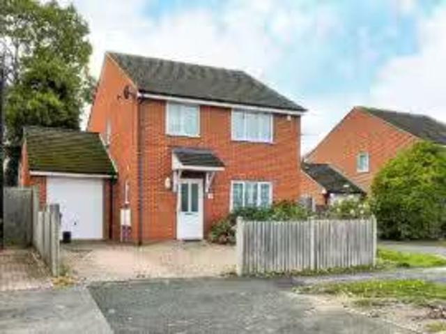 House for rent in Farnborough, Hampshire