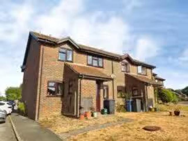 Apartment for rent in Hart, Hampshire